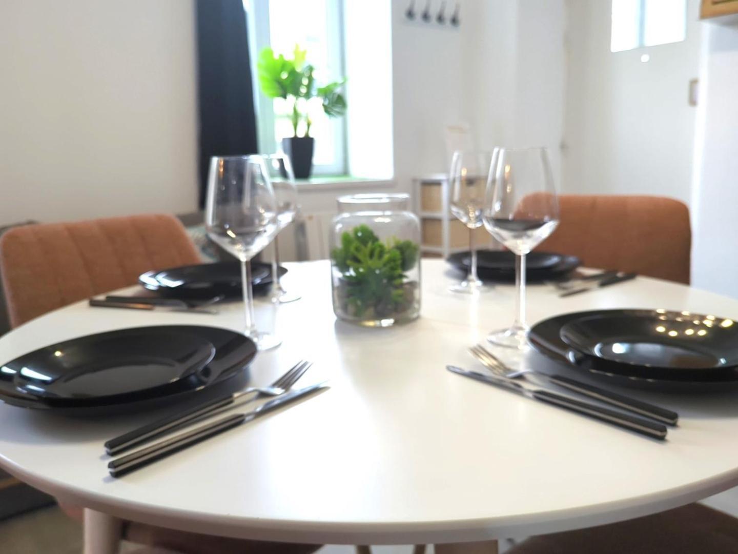 Bel Appartement Meximieux Centre Ville 2 Chambres Экстерьер фото