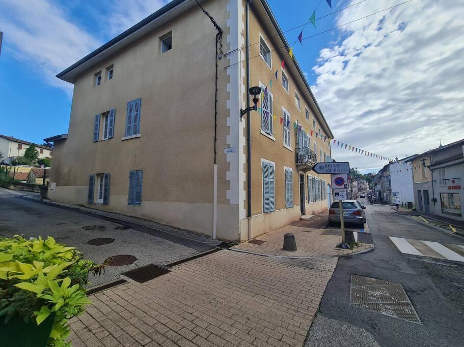Bel Appartement Meximieux Centre Ville 2 Chambres Экстерьер фото